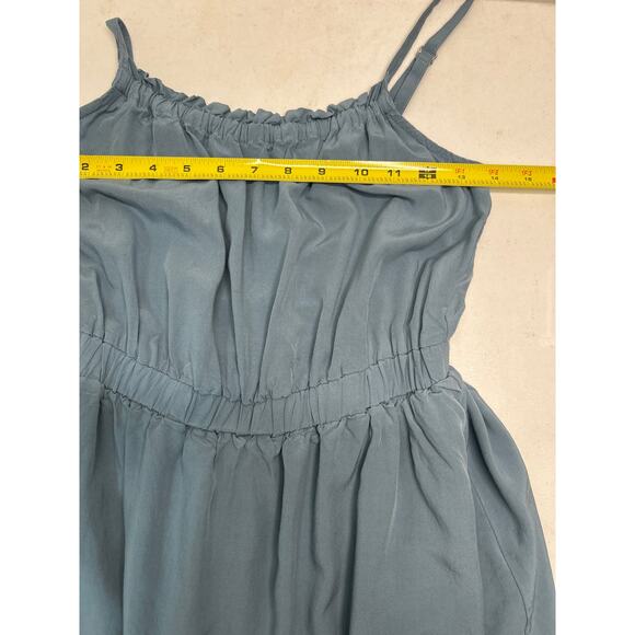 Evereve Brea Tiered Dress in Size Small. - Picture 7 of 8